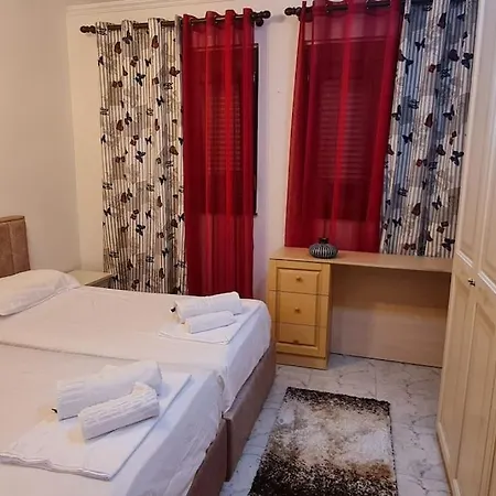 Alba Center Apartment-2bedrooms&2bathrooms Apartment Tirana